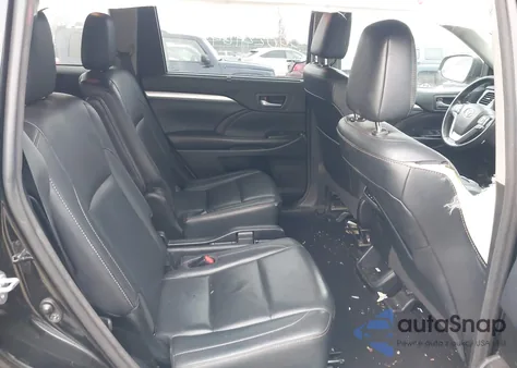 2018 Toyota Highlander Xle from USA, damaged, VIN 5TDJZRFH3JS859447